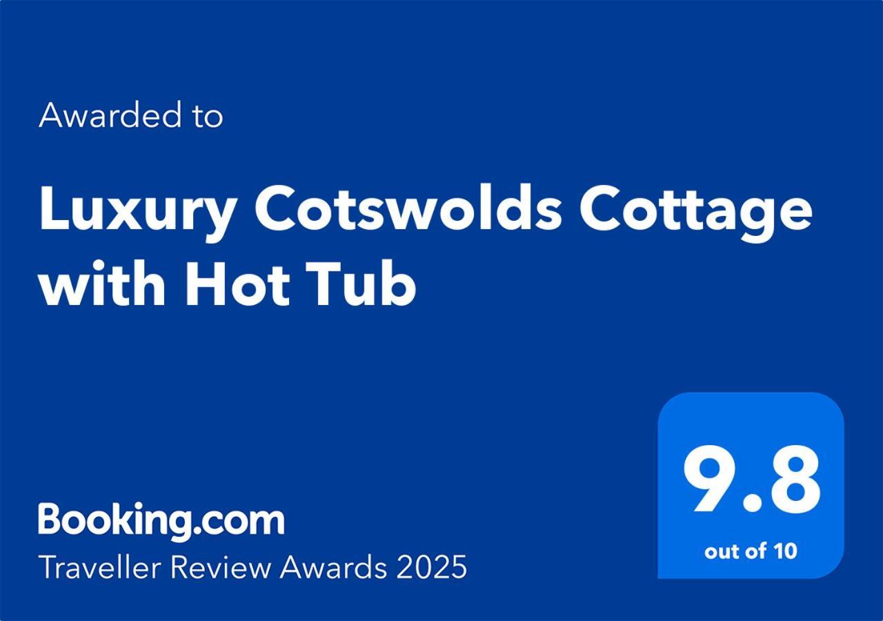 Luxury Cotswolds Cottage With Hot Tub วินช์คอมบ์ ภายนอก รูปภาพ